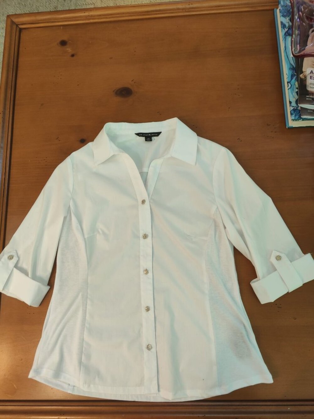 Zac & Rachel White Buttoned Long Sleeve Top Petite M (Medium)